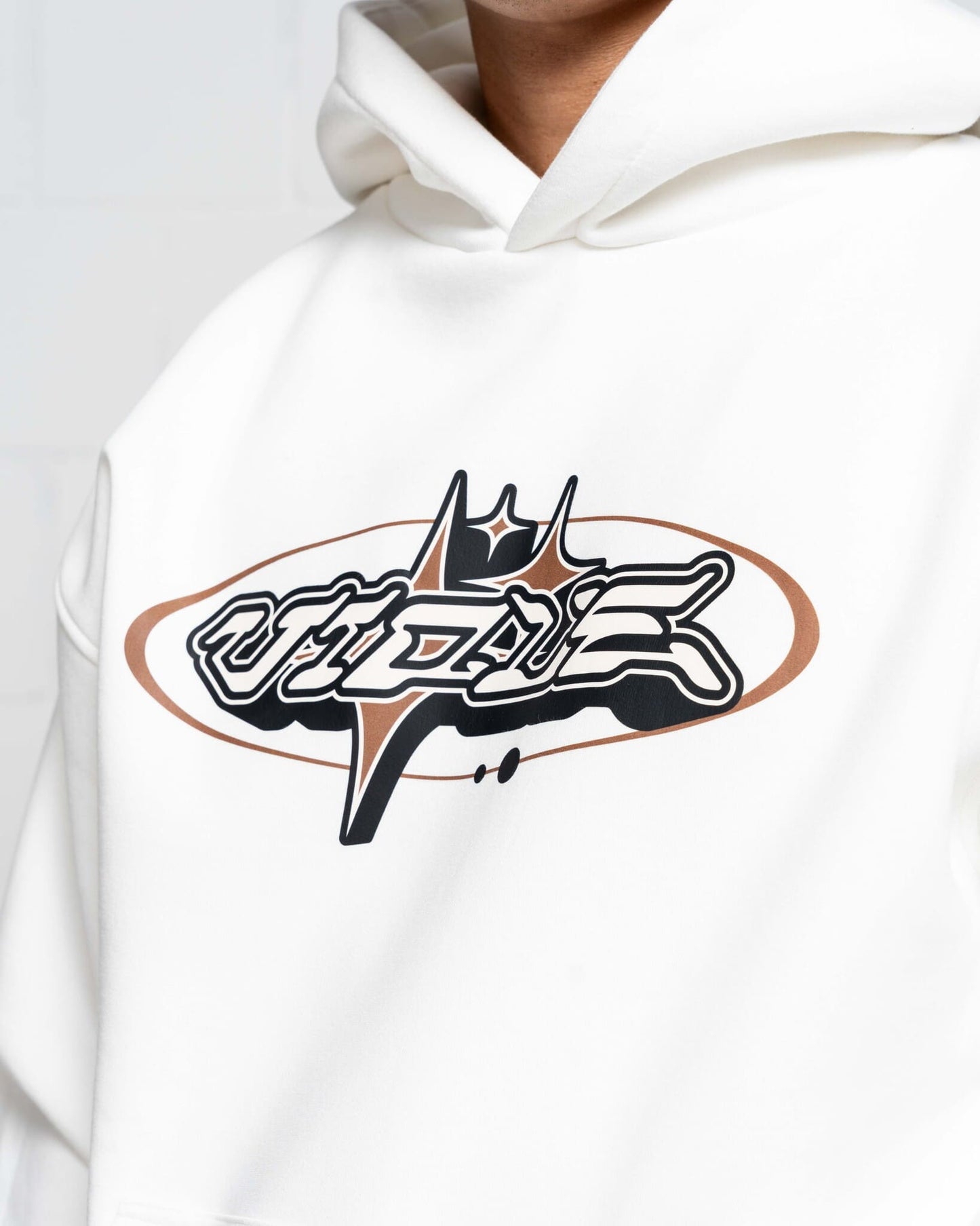 INSIGNIA HOODIE