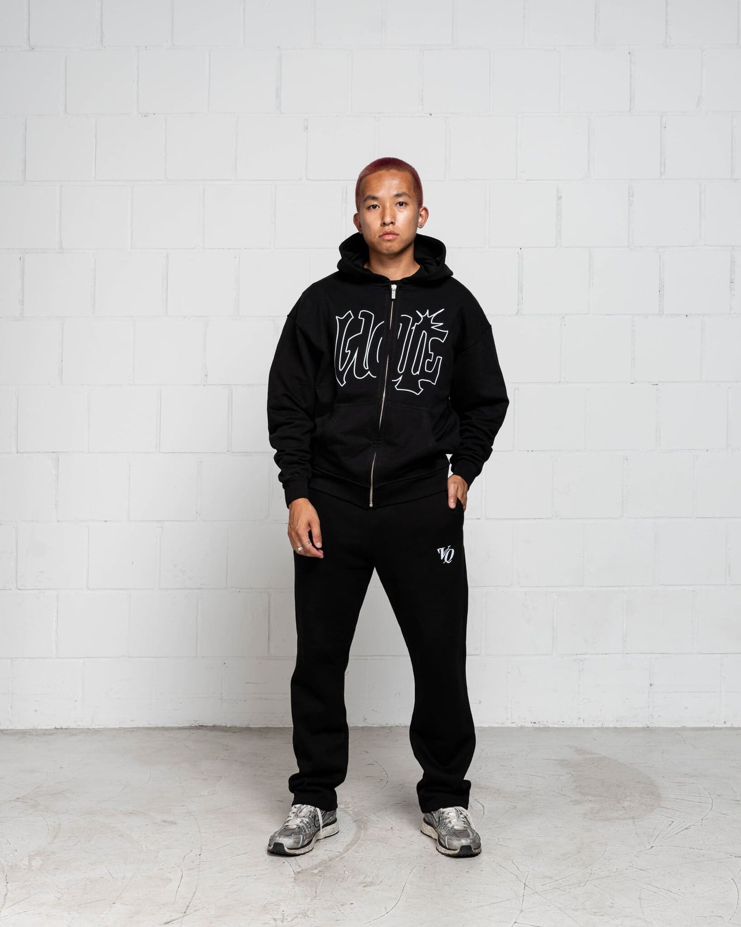 BLACK SPRAY ZIPPER