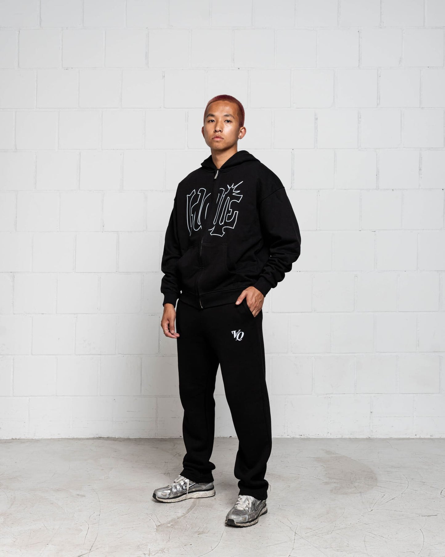 BLACK SPRAY ZIPPER