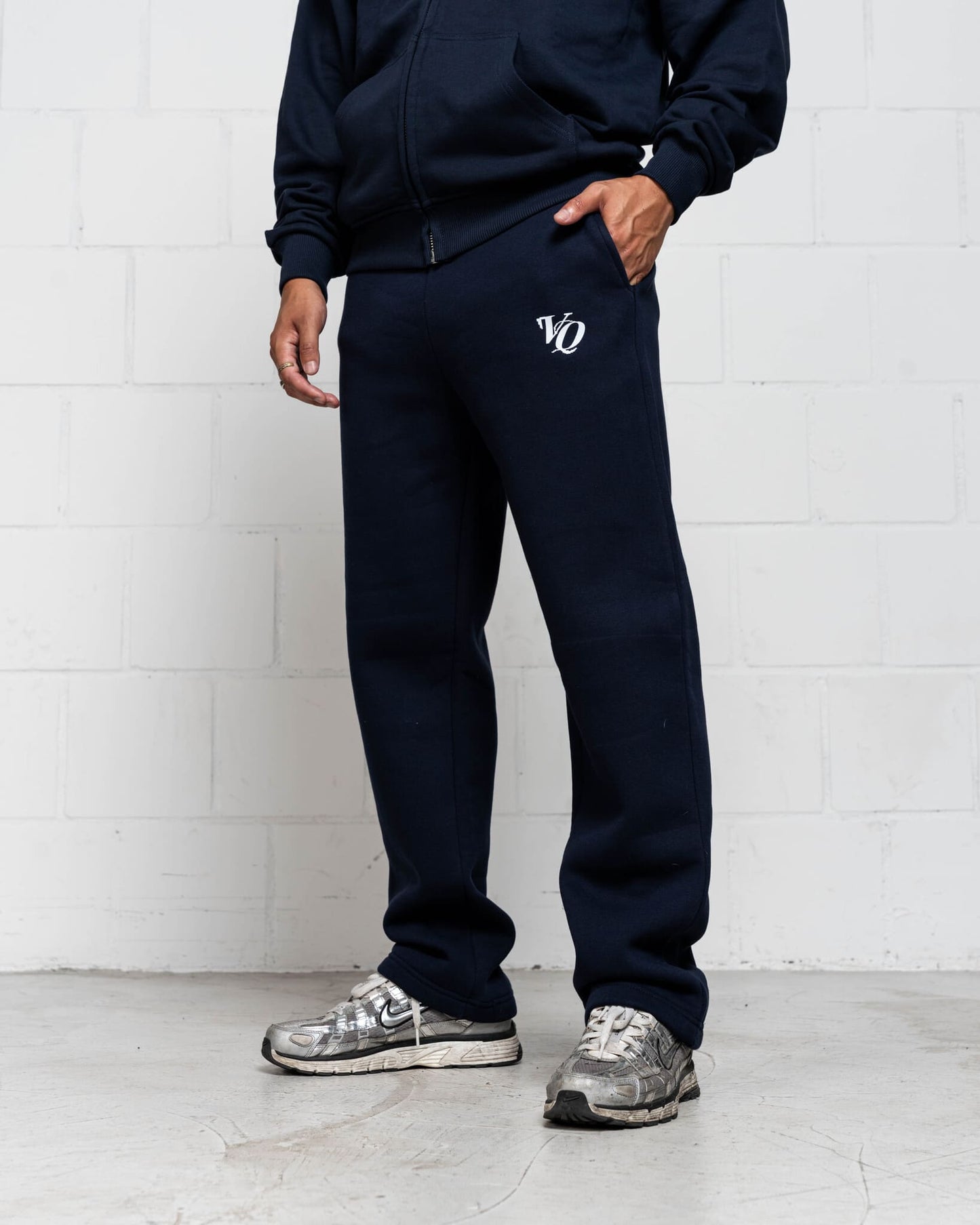 VQ BASIC PANTS